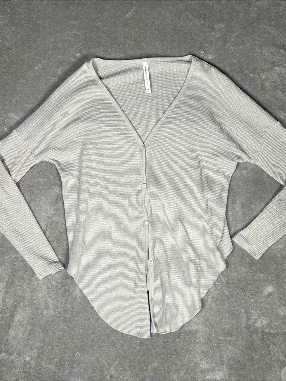 Aritzia Babaton Tie Front Thermal Waffle Knit Button Down Gray Top Size XXS - Picture 2 of 8